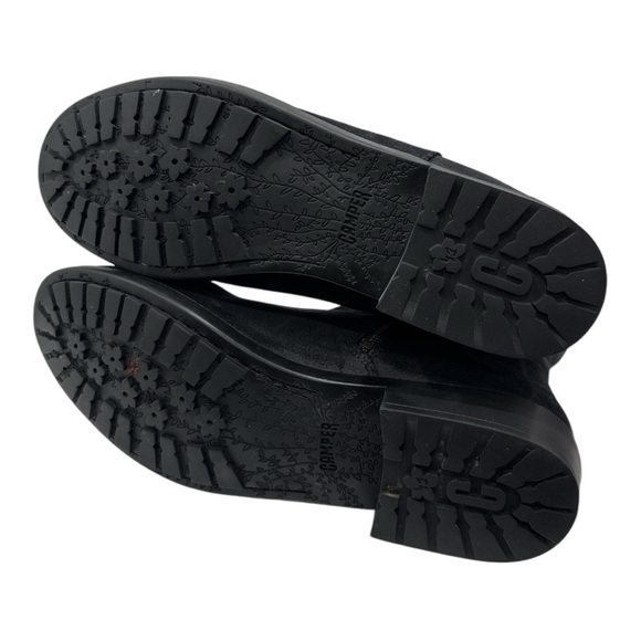 Camper
Suede Boots
Women's Size: 41 US 10 winter moto boots - Picture 6 of 9